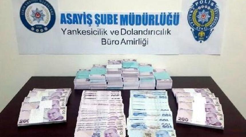 Dolandırıcılar Son Anda Yakalandı