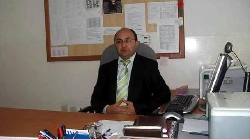 &Ouml;ğretmen, Evinde &Ccedil;ıkan Yangında &Ouml;ld&uuml;