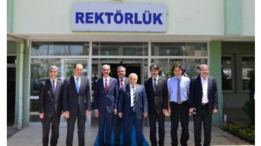 Vali Necati Şent&uuml;rk: