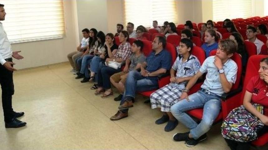 Erdemli&rsquo;de Şehir Tiyatrosu Kuruluyor