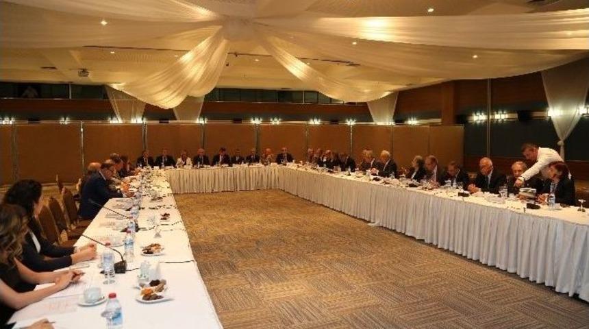 Selahattin Sarıoğlu, G&uuml;ven Tazeledi