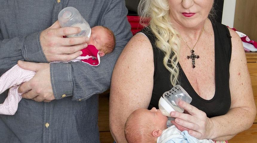 55 yaşındaki b&uuml;y&uuml;kanne &uuml;&ccedil;&uuml;z doğurdu