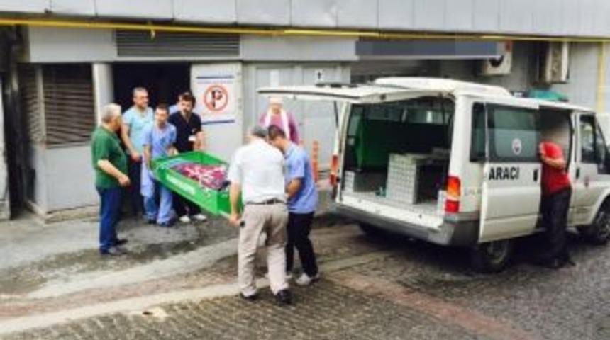 Hastanede Cenazeler Karıştı