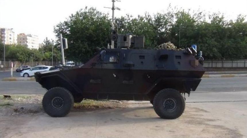 Diyarbakır&rsquo;da Asker Ve Polisten Yoğun G&uuml;venlik &Ouml;nlemleri