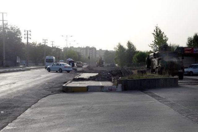 Diyarbakır da Silahlı Saldırı: 3 &Ouml;l&uuml; (3) 3