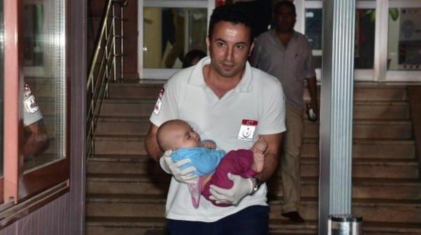 Tartışan Iki Suriyeli Kadın, 5 Aylık Bebeği Vatandaşlara Bırakıp Ka&ccedil;tı