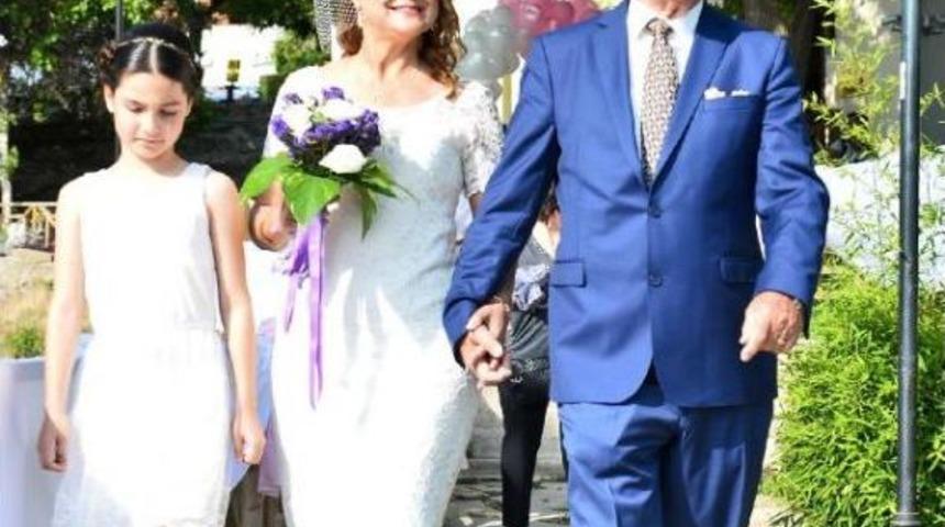 Yaşlılar Evinde Ikinci Bahar