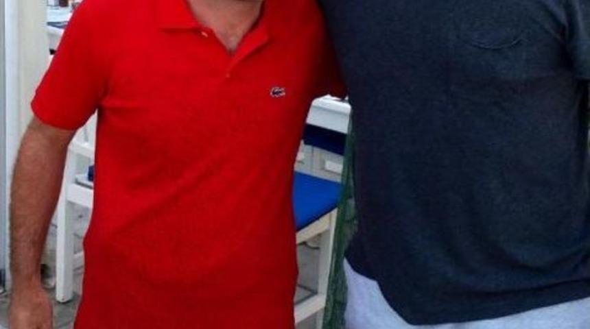 Beyaz, Candan Er&ccedil;etin'den Cevap Bekliyor