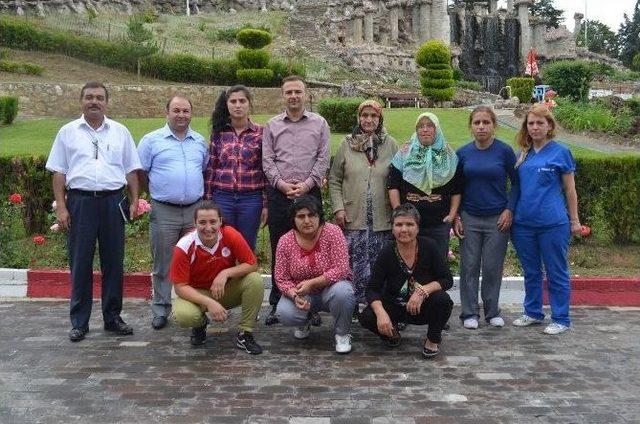 Kaymakam G&uuml;ven&rsquo;den Rehabilitasyon Merkezine Ziyaret 2