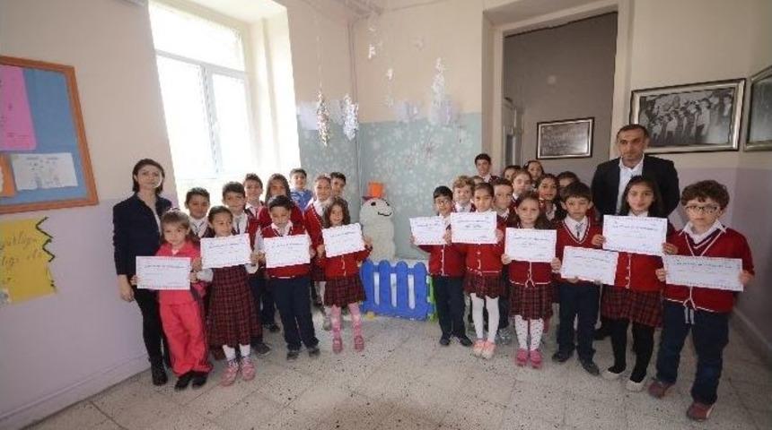 &Ouml;ğrenciler, Etwinning Sertifikalarını Aldı