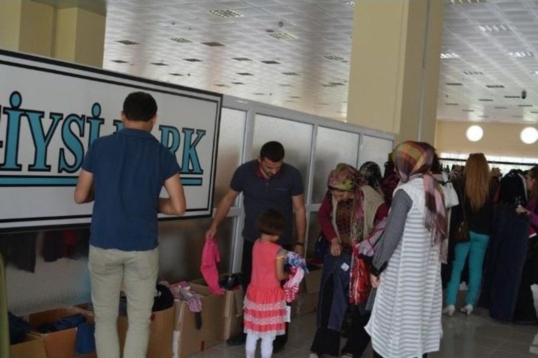 Giysi Park Minikleri Sevindirdi