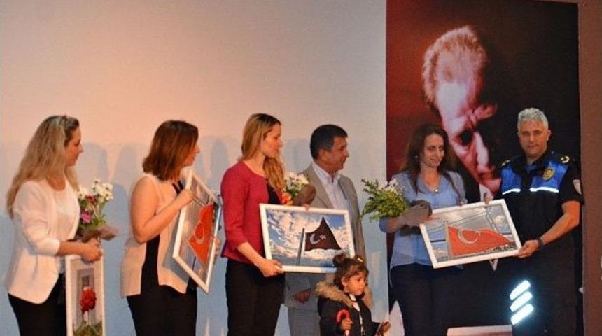 Engelli &Ouml;ğrencilere &lsquo;kanka Polis&rsquo; Madalyası