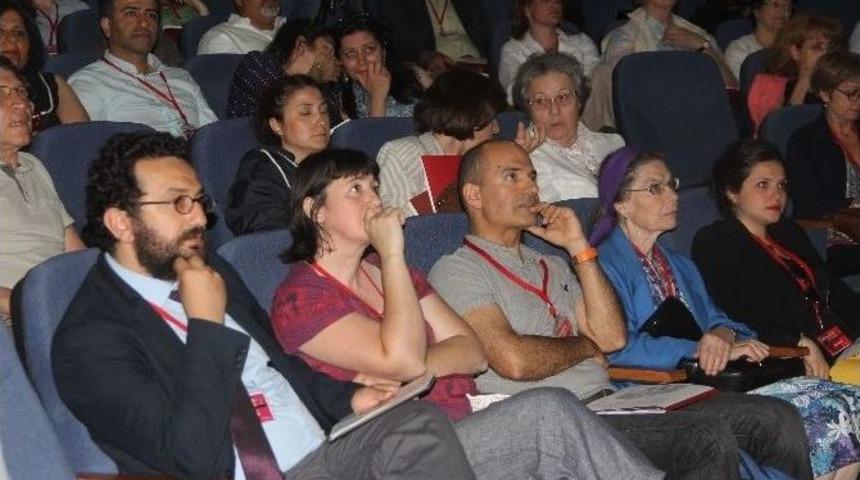 &rsquo;alalakh Kazıları&rsquo;nın 15. Yılı