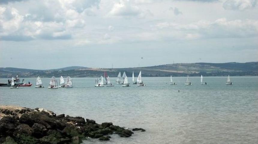 Lapseki Kiraz Festivali Yelken Yarışları Başladı