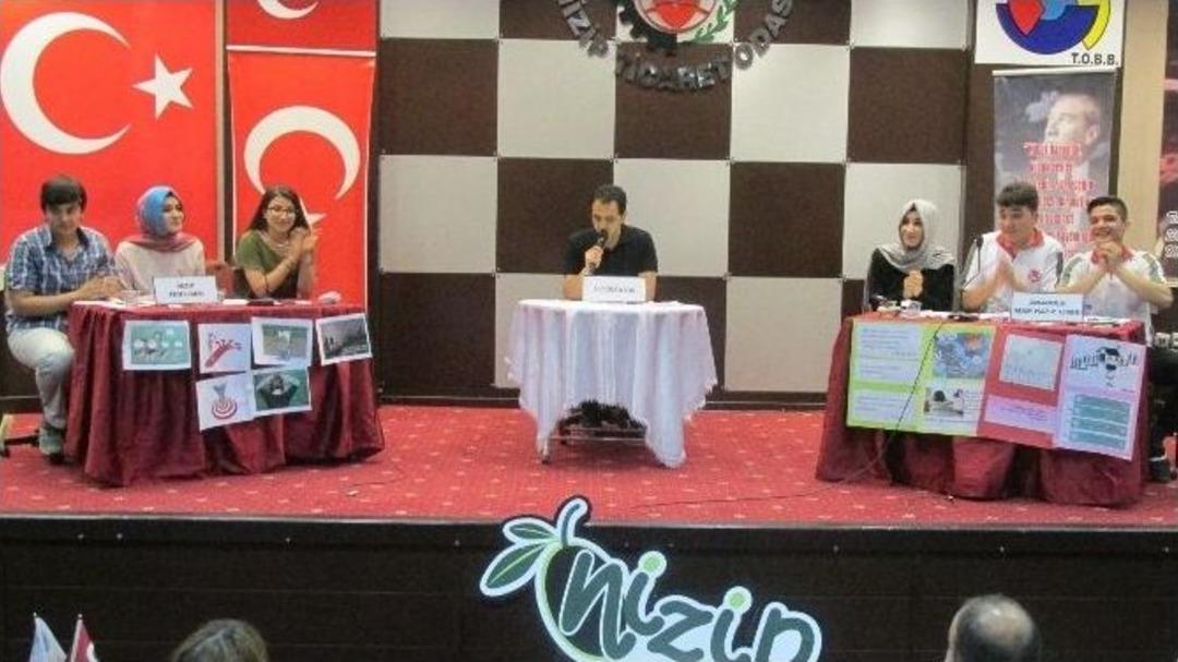 Liseler Arası M&uuml;nazara Ş&ouml;leni Finali Ger&ccedil;ekleşti