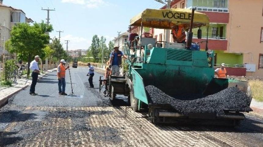 Ereğli’nin Eti Mahallesine Sıcak Asfalt Dökülüyor