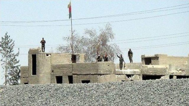 Suriye’de Ölen Pyd’linin Cenazesi Şanlıurfa’da Defnedildi 2