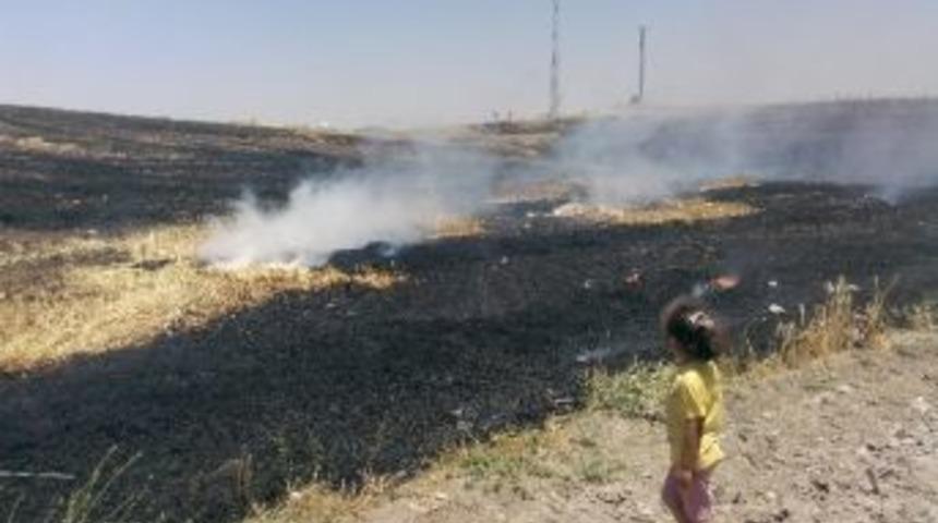 Batman&rsquo;da Tarla Yangını Korkuttu