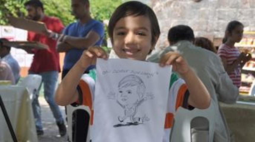 Portre Karikat&uuml;r Şenliği Başladı