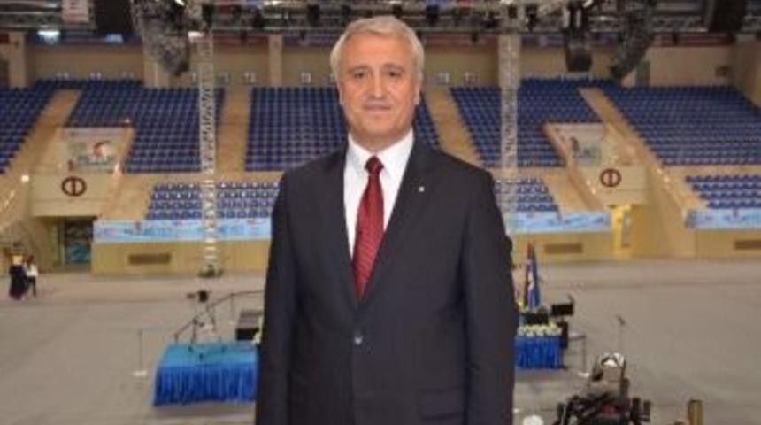 (&ouml;zel Haber) Bu Mezuniyette Torunlar Dedelerinin Kep Atmalarını Seyredecek