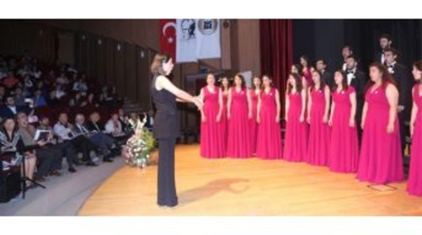 İn&ouml;n&uuml; &Uuml;niversitesi Gen&ccedil;lik Korosu İki Dalda &Ouml;d&uuml;l Aldı