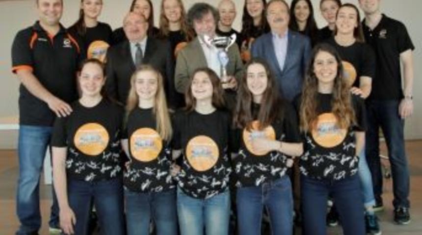 Şampiyonlardan, Başkan Faruk Eczacıbaşı&rsquo;na Ziyaret