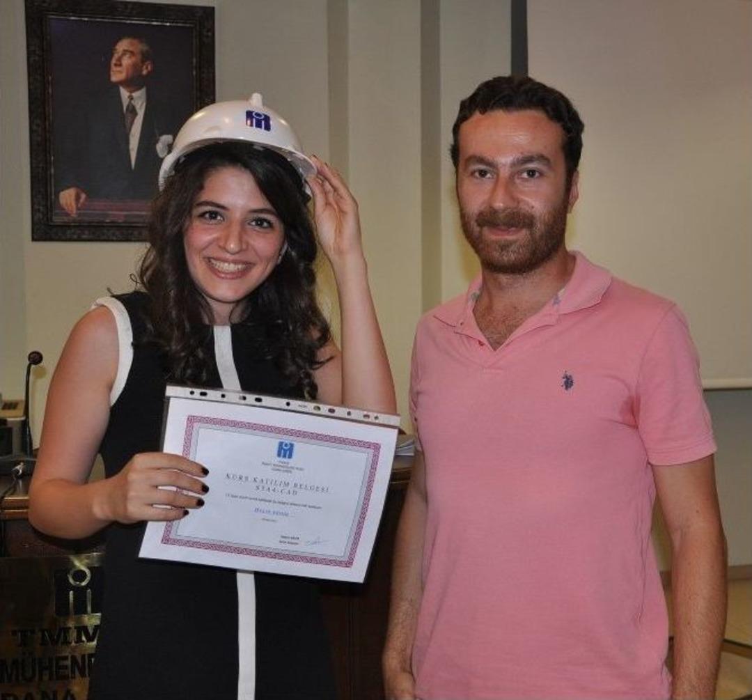 Gen&ccedil; İnşaat M&uuml;hendisleri Baret Taktı