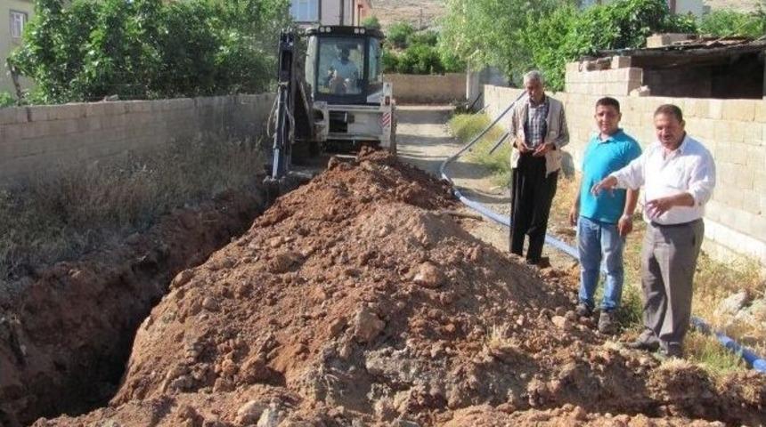 Gaski K&ouml;kl&uuml;ce Mahallesinde İ&ccedil;me Suyu Şebekesi Ve Kanalizasyon &Ccedil;alışması Başlattı
