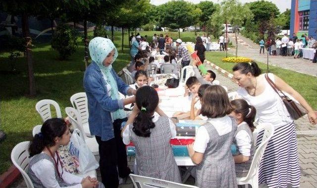 Bursa’da Binlerce Öğrenci Gökyüzüyle Tanıştı