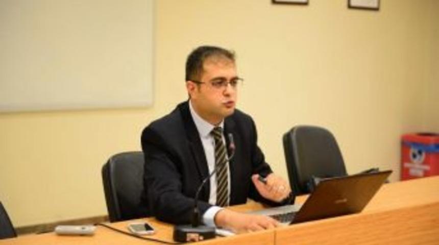 Sa&uuml;&rsquo;de &ldquo;d&uuml;ş&uuml;nce H&uuml;rriyetinin K&ouml;t&uuml;ye Kullanılmasının Ceza Hukuku A&ccedil;ısından Sonu&ccedil;ları&rdquo; İsimli Konferans Ger&ccedil;ekleşti