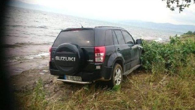 Kayıp Emlakçı, İznik Gölü’Nde Aranıyor