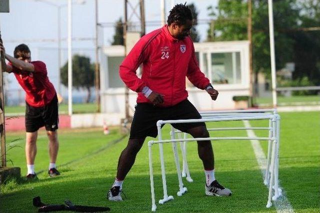 Zeren: “mbilla’nın Hedefi Süper Lig”