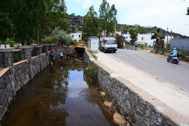 Derelerdeki Görüntü Kirliliği Ortadan Kaldırılıyor