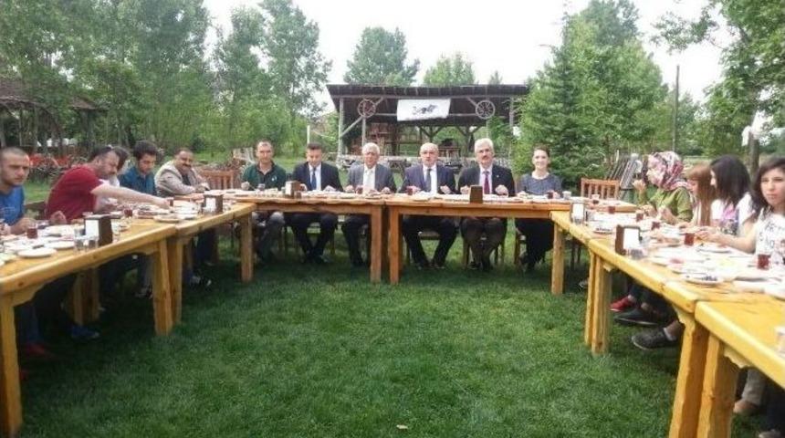 Gen&ccedil;ler Uyuşturucu İle Savaşacak