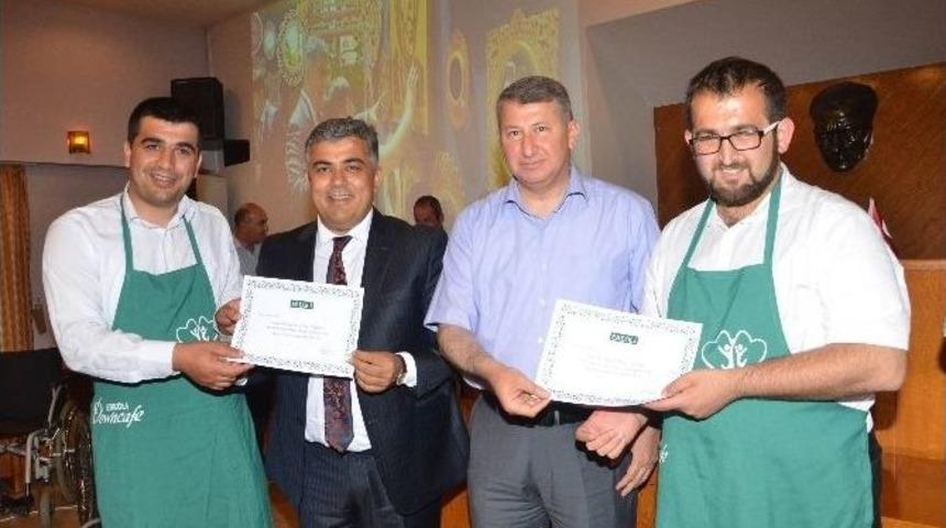 Başkan &Ouml;zg&uuml;ven&rsquo;den Kursiyer Ve &Ouml;ğrencilere Teşekk&uuml;r