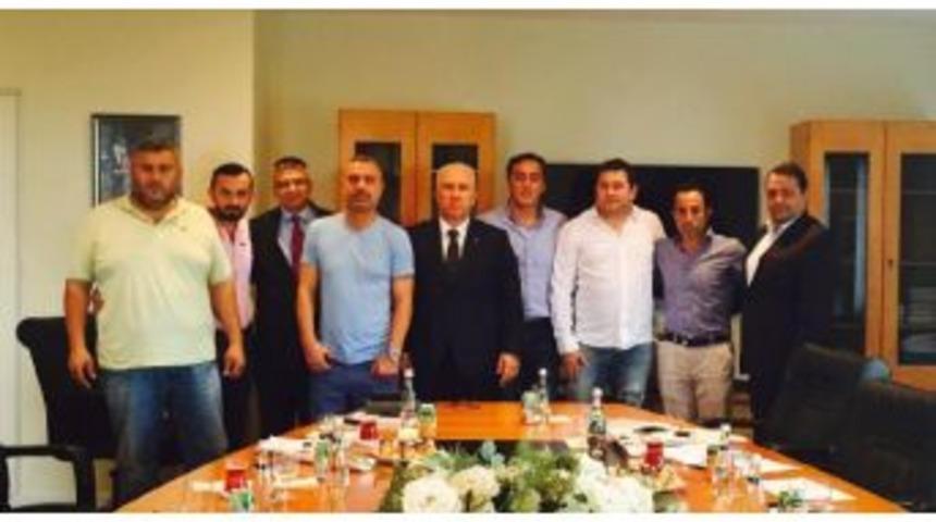 Karşıyaka-Erdal Acar Işbirliği Tamam