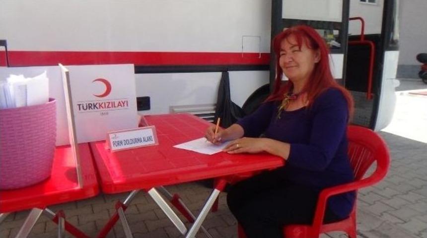 Erzincan&rsquo;da Eğitim &Ccedil;alışanları &Uuml;&ccedil;&uuml;nc&uuml; Kez Kan Bağışında Bulundu