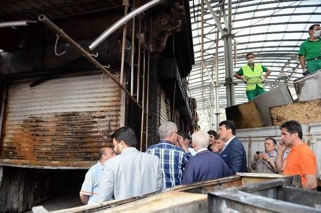 Osmangazi’den Yangınzede Çarşı Esnafına Destek