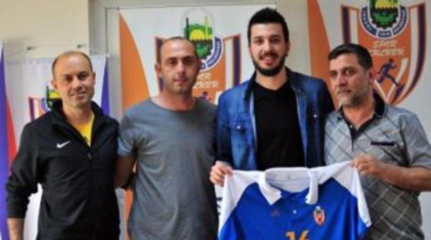 İneg&ouml;l Belediyespor Aslan Ekşi'yle Imzaladı