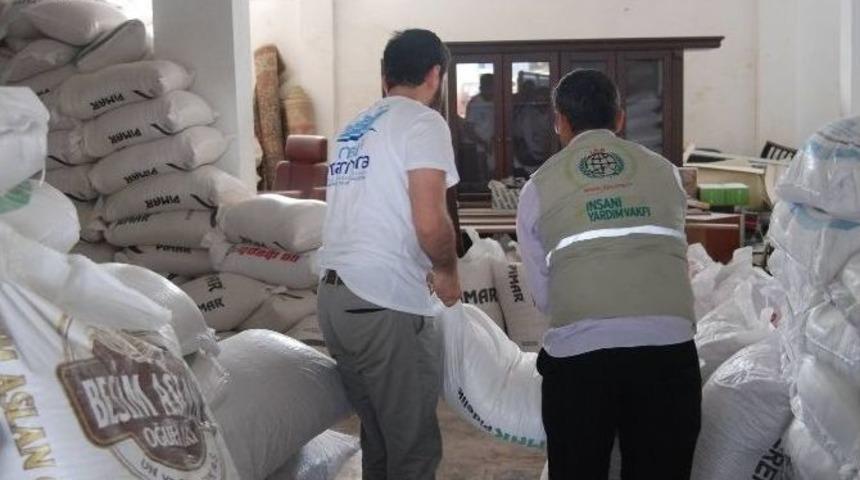 İhh&rsquo;dan Suriyeye Yardım Tırı