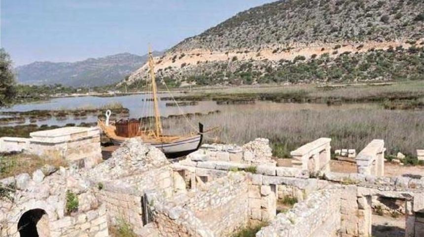 Andriake Opens Partially To Visits