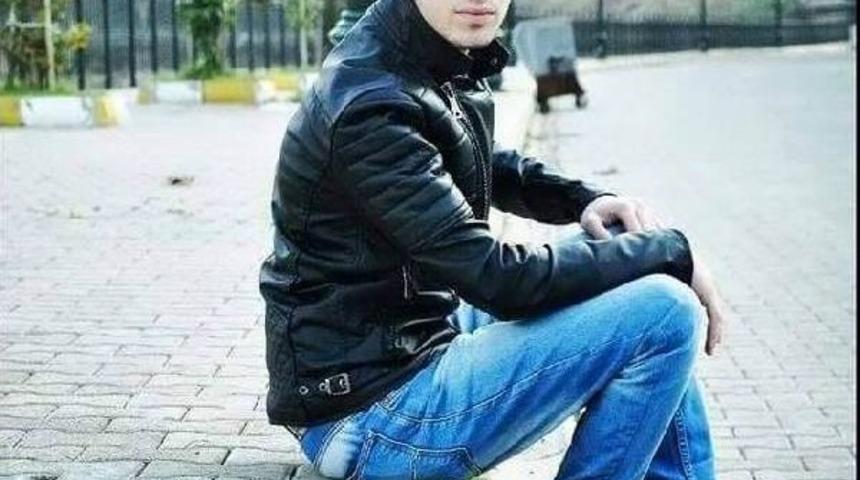 Dededen Kalan Tabancayla Oynarken Hayatını Kaybetti, Diplomasını Alamadı