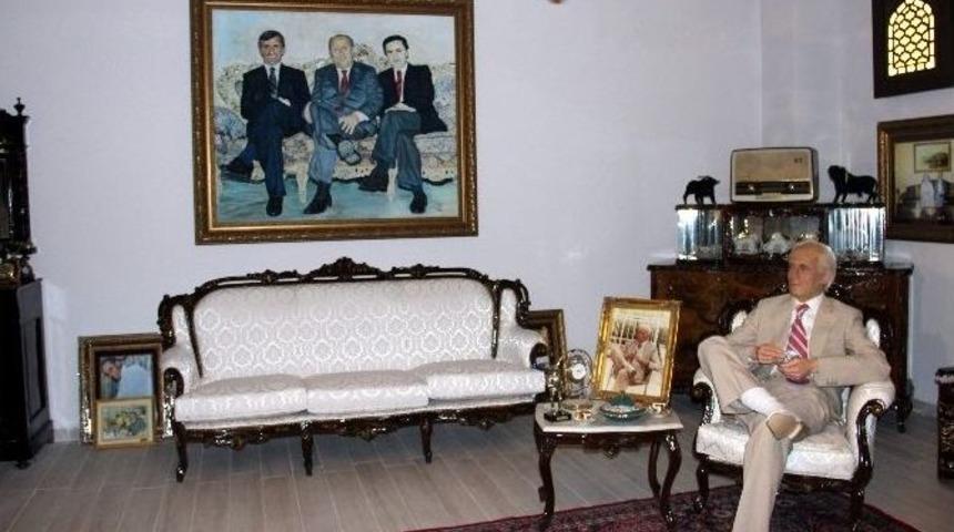 Kütahya Porselen Sanat Evi Müzesi’ndeki Bir Ayrıntı Dikkat Çekiyor