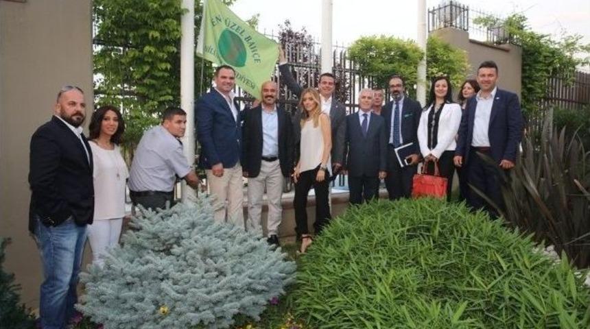 Nil&uuml;fer&rsquo;in En G&uuml;zel Bah&ccedil;eleri &Ouml;d&uuml;llendirildi