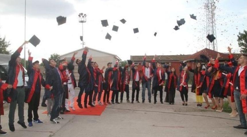 Kobitem İlk Mezunlarını Verdi