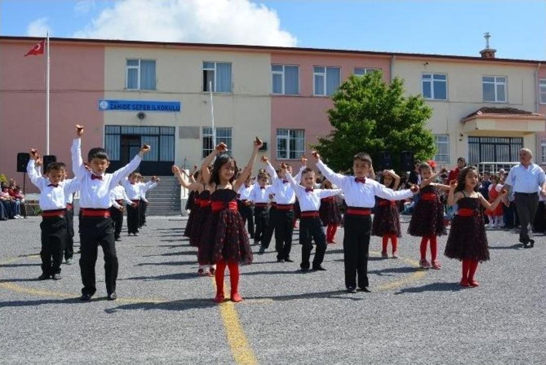 Niğde&rsquo;de 73 Bin &Ouml;ğrenci Karne Aldı