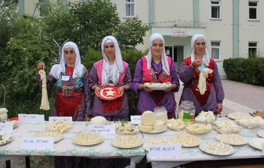 D&uuml;venci Peynirde Marka Olacak