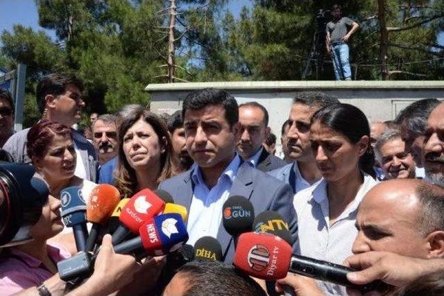 Demirtaş: Hizbullah Militanları Silahlandırılmış, Kim Kimi Vuracağını Biliyor