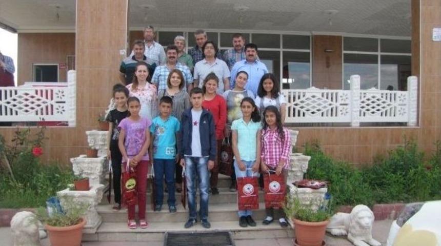 Yerk&ouml;y&rsquo;de Kitap Kurtları &Ouml;d&uuml;llendirildi