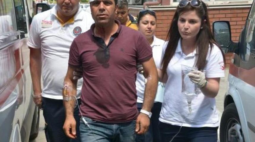 Kırmızı Işıkta Silahlı Saldırıya Uğradı, Ka&ccedil;ıp Polise Sığındı